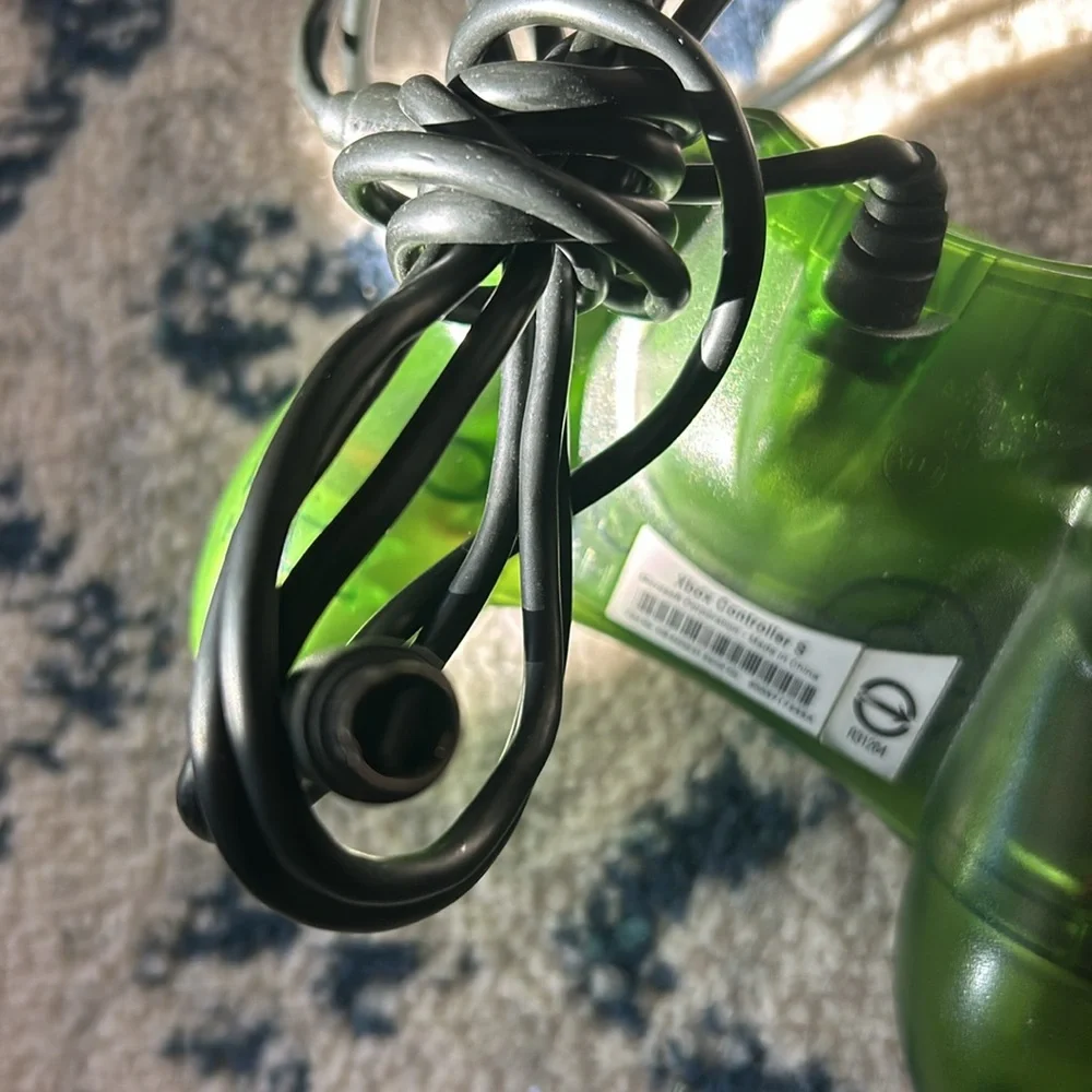 Microsoft Xbox original remote control clear green